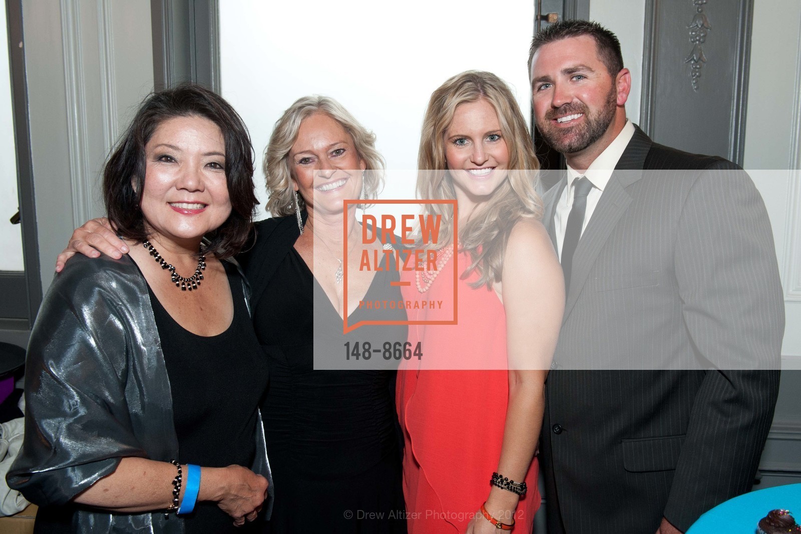 Heidi Pond, Kathleen Cole, Danielle Cole, Jared Lunny, GLIDE Third Annual Legacy Gala, US, July 28th, 2012, Photo #148-8664 Heidi Pond, Kathleen Cole, Danielle Cole, Jared Lunny, Photo #148-8664