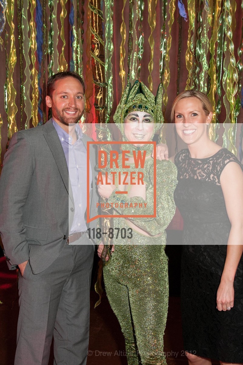 David Caillier, Ryan Webb, Lindsey Caillier, CIRQUE DU SOIREE, UCSF Partners in Care Inaugural Signature Fundraiser, US, November 15th, 2012, Photo #118-8703 David Caillier, Ryan Webb, Lindsey Caillier, Photo #118-8703