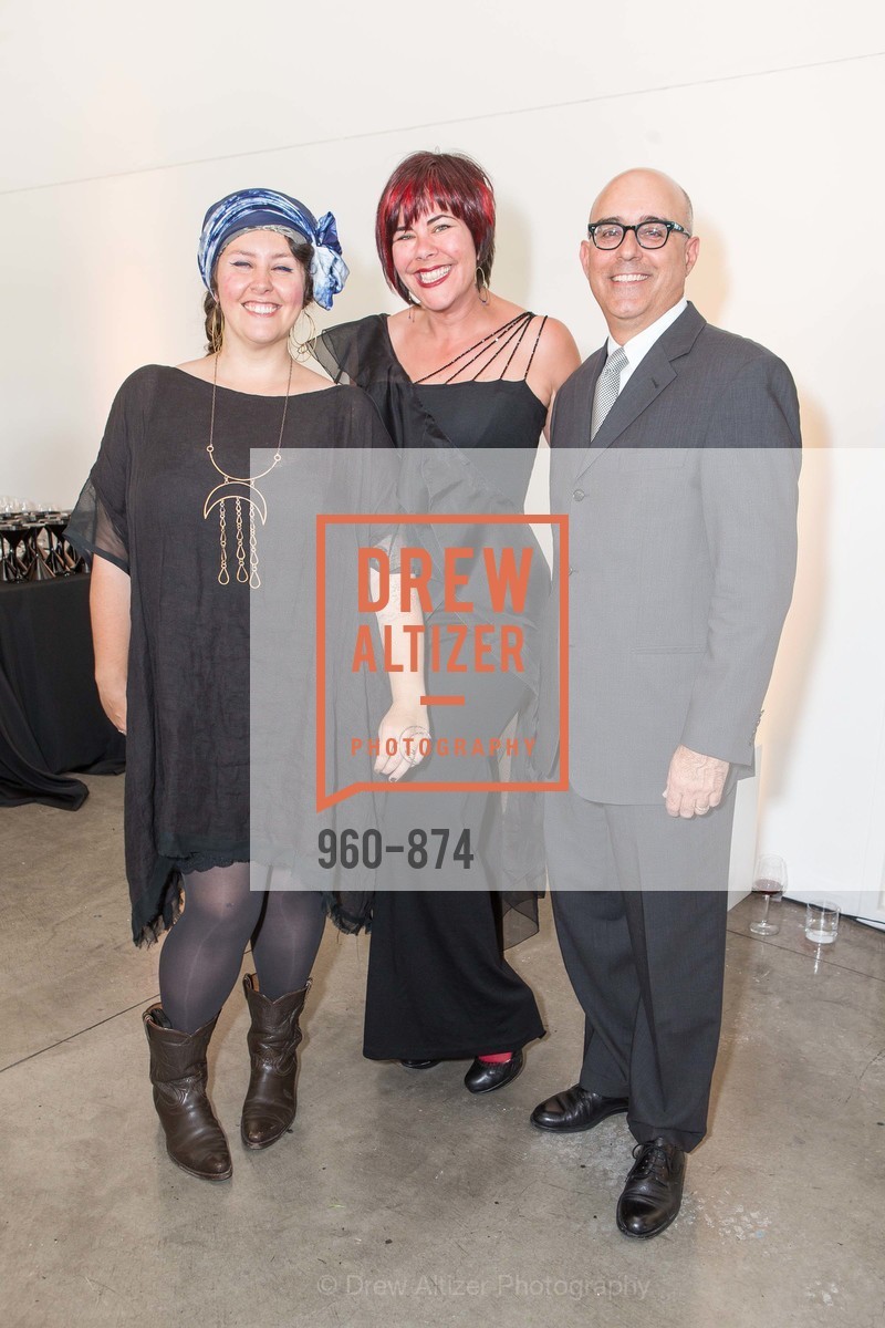 Holly Bobisuthi, Amber Clisura, Brandt Williams, Black is the New Black: CCA Gala Alumni Fashion Show, US, March 26th, 2015, Photo #960-874 Holly Bobisuthi, Amber Clisura, Brandt Williams, Photo #960-874