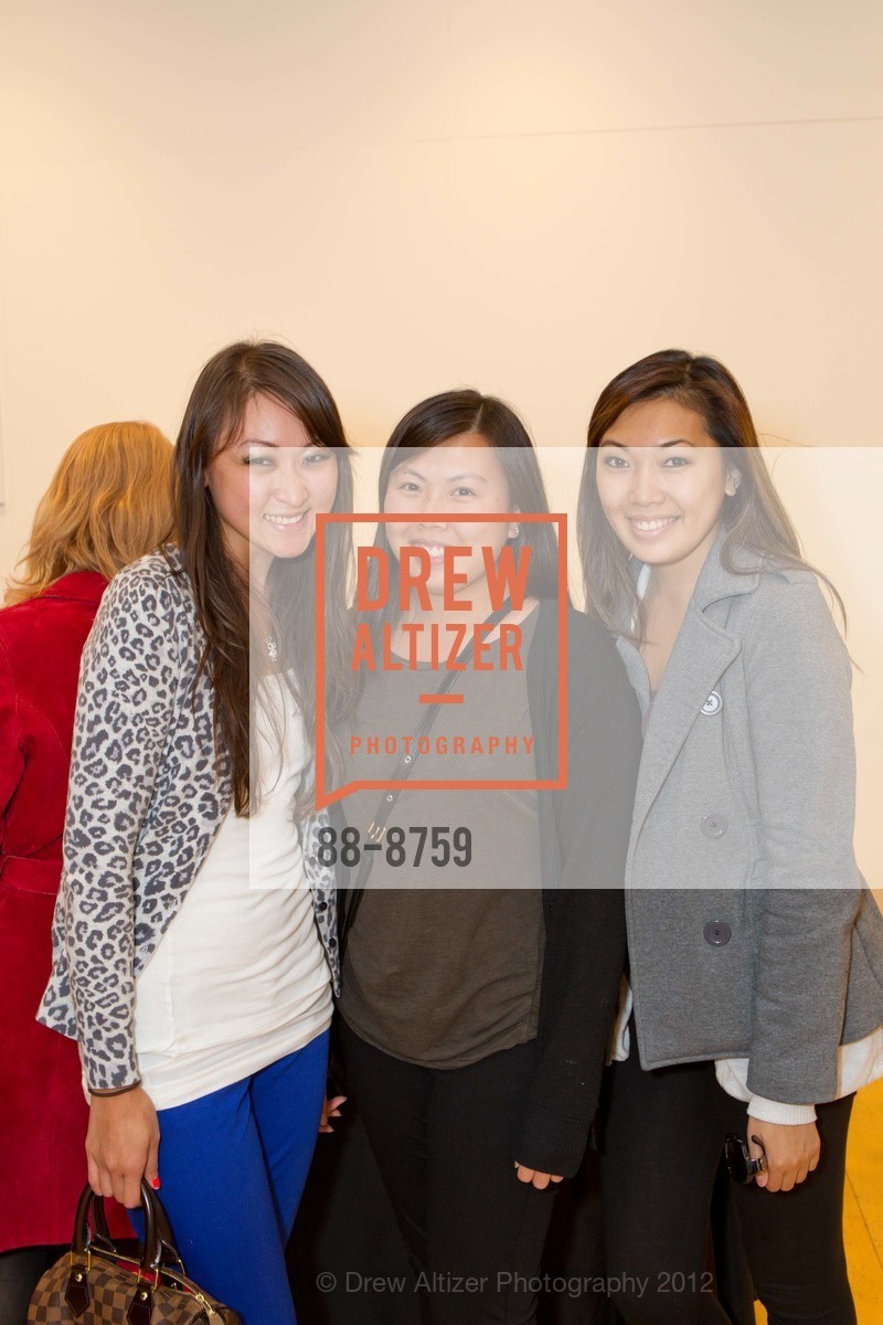 Corinna Leung, Carmen Chan, Lorraine Chan, UNIQLO Opens San Francisco Pop-Up Experience, Uniqlo Store. 111 Powell Street, September 6th, 2012, Photo #88-8759 Corinna Leung, Carmen Chan, Lorraine Chan, Photo #88-8759