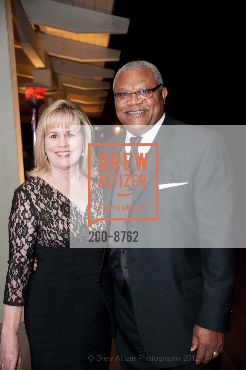 Mary Emery, Alonzo Emery, JobTrain Fall Gala, US, October 12th, 2012, Photo #200-8762 Mary Emery, Alonzo Emery, Photo #200-8762