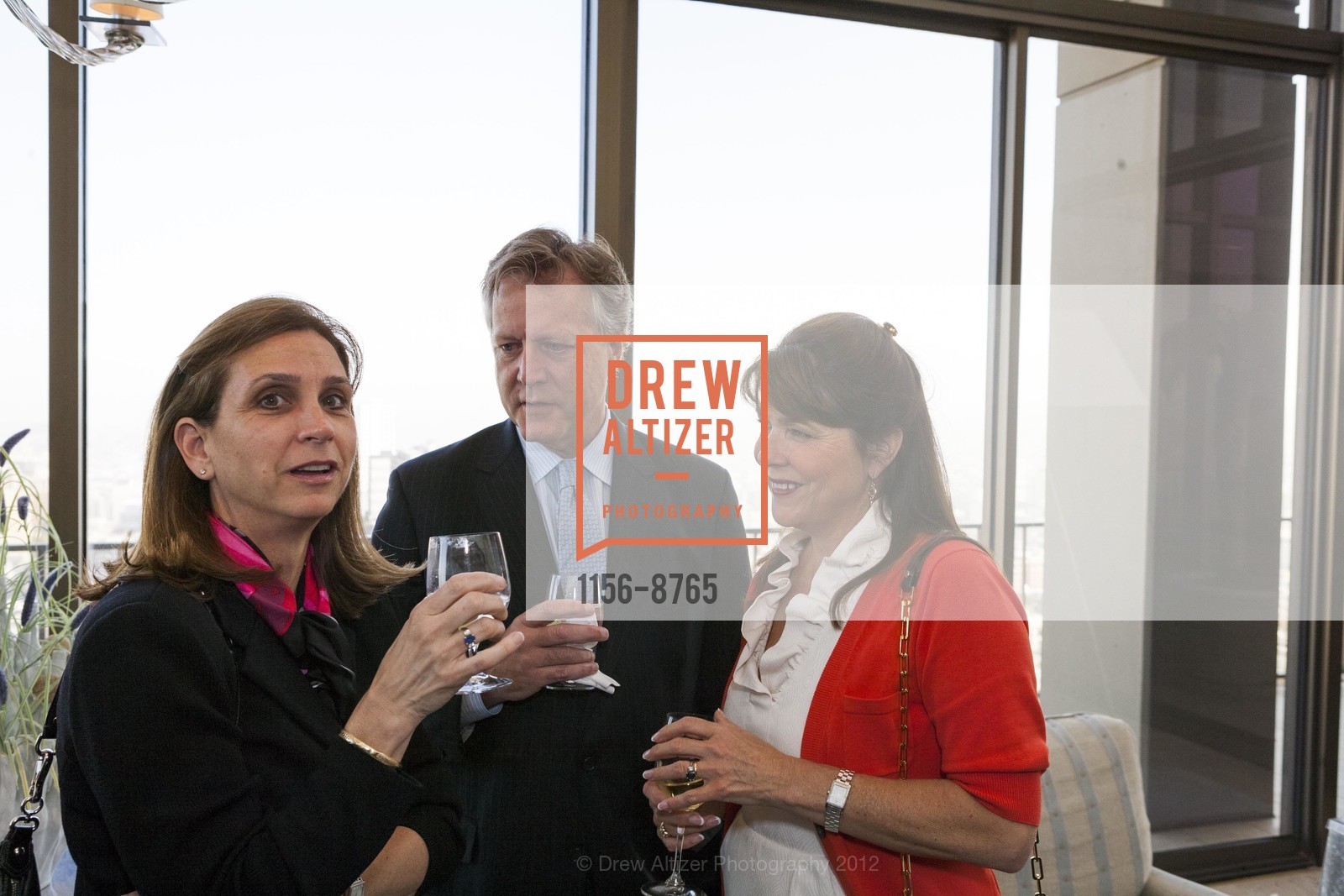Lori Whitney, Greg Vaughn, Liz Vaughn, SF MAG: Exploratorium Reception, US, May 17th, 2012, Photo #1156-8765 Lori Whitney, Greg Vaughn, Liz Vaughn, Photo #1156-8765
