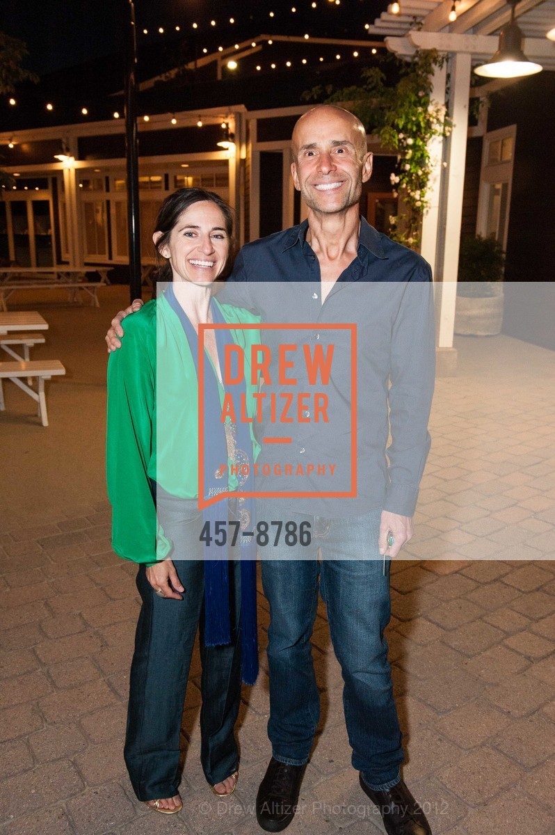 Erica Tanov, Tom Dimaria, FASHION'S NIGHT OUT 2012 at Marin Country Mart, Marin Country Mart. 2257 Larkspur Landing Circle, September 6th, 2012, Photo #457-8786 Erica Tanov, Tom Dimaria, Photo #457-8786