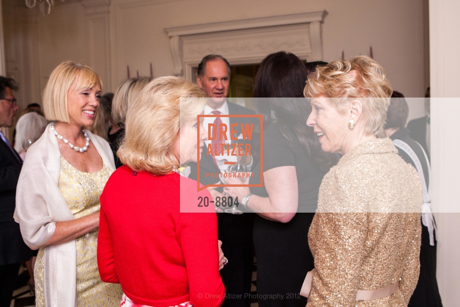 Diane Rubin, Dede Wilsey, Barbara Brookins-schneider, Opera Ball Pre-Party hosted by Mrs. Alfred S. Wilsey in Celebration of SAN FRANCISCO OPERA'S 90th Anniversary, US, May 30th, 2012, Photo #20-8804 Diane Rubin, Dede Wilsey, Barbara Brookins-schneider, Photo #20-8804