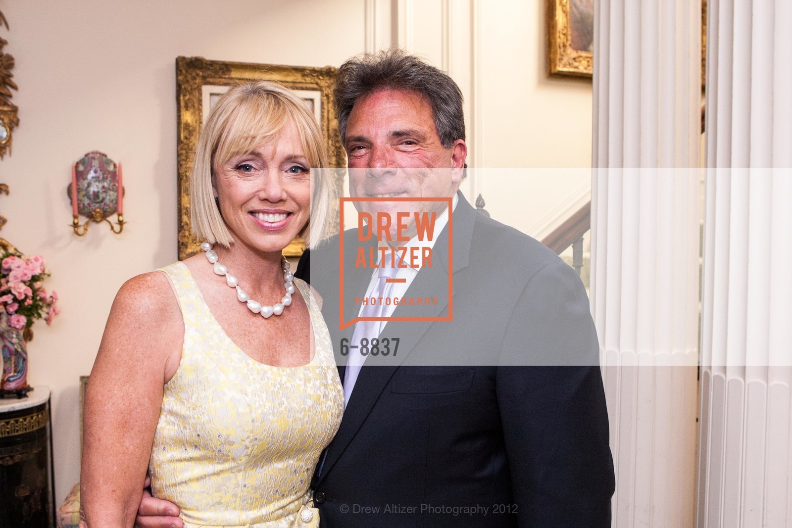 Diane Rubin, Leonard Eber, Opera Ball Pre-Party hosted by Mrs. Alfred S. Wilsey in Celebration of SAN FRANCISCO OPERA'S 90th Anniversary, US, May 30th, 2012, Photo #6-8837 Diane Rubin, Leonard Eber, Photo #6-8837