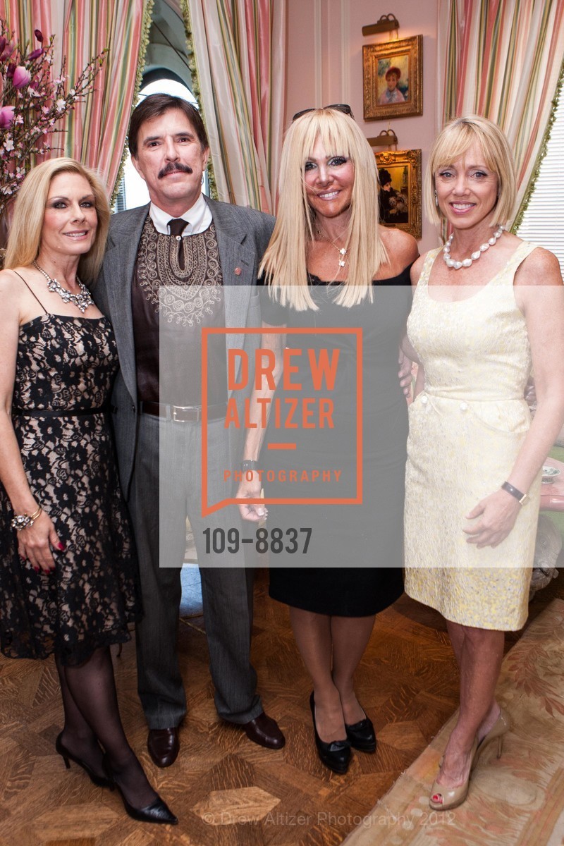Jacqueline Jacoby, John Rosin, Elisabeth Laurence, Diane Rubin, Opera Ball Pre-Party hosted by Mrs. Alfred S. Wilsey in Celebration of SAN FRANCISCO OPERA'S 90th Anniversary, US, May 30th, 2012, Photo #109-8837 Jacqueline Jacoby, John Rosin, Elisabeth Laurence, Diane Rubin, Photo #109-8837