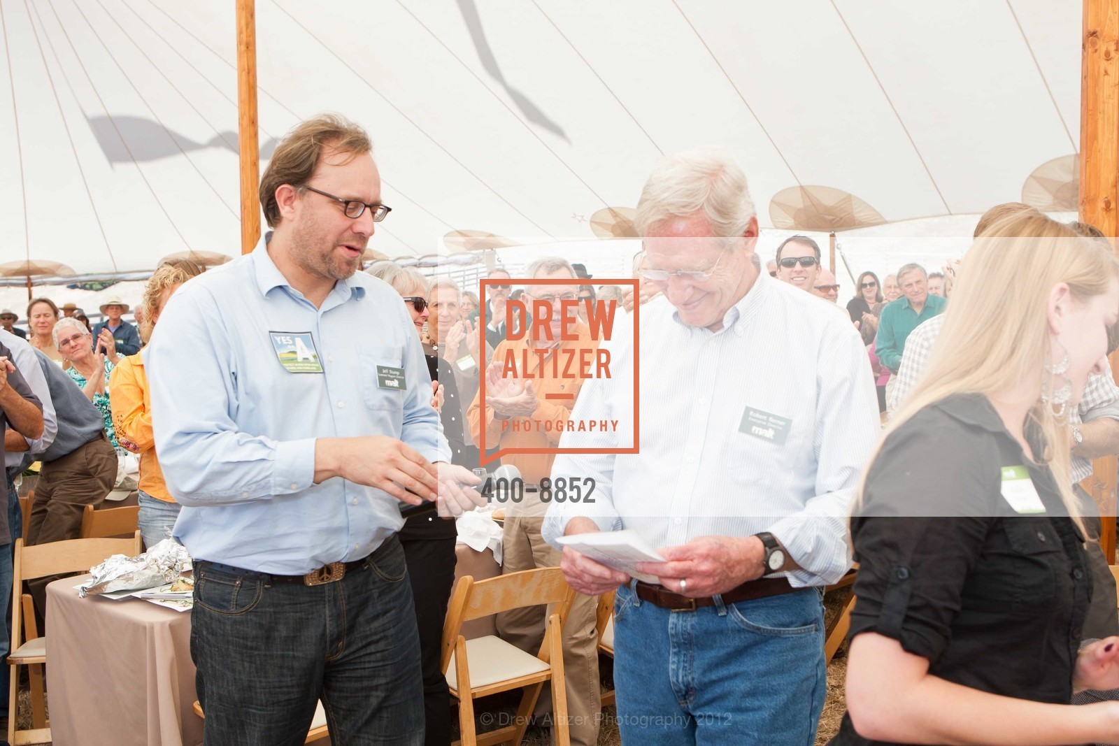 Jeff Stump, Bob Berner, MALT Directors' Barbecue, US, October 6th, 2012, Photo #400-8852 Jeff Stump, Bob Berner, Photo #400-8852