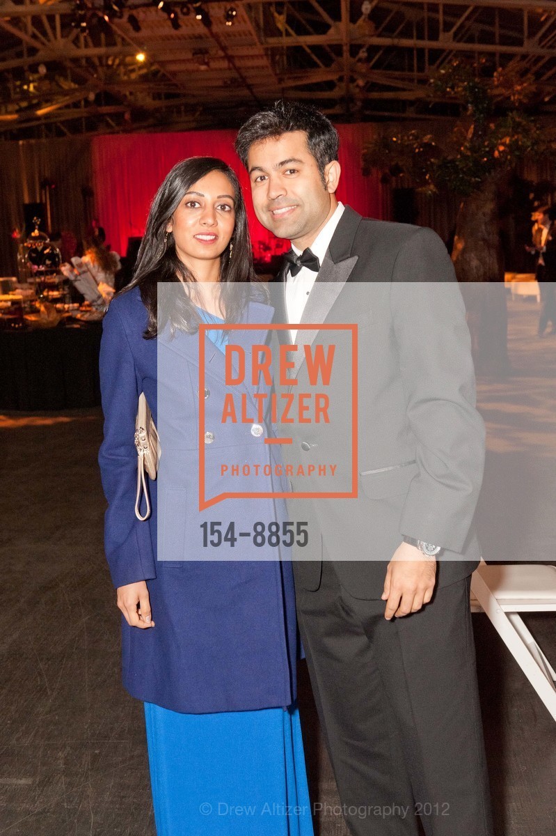 Paragi Patel, Vishal Gurbuxani, ETERNITY BALL Benefitting Make A Wish Foundation, US, February 14th, 2012, Photo #154-8855 Paragi Patel, Vishal Gurbuxani, Photo #154-8855