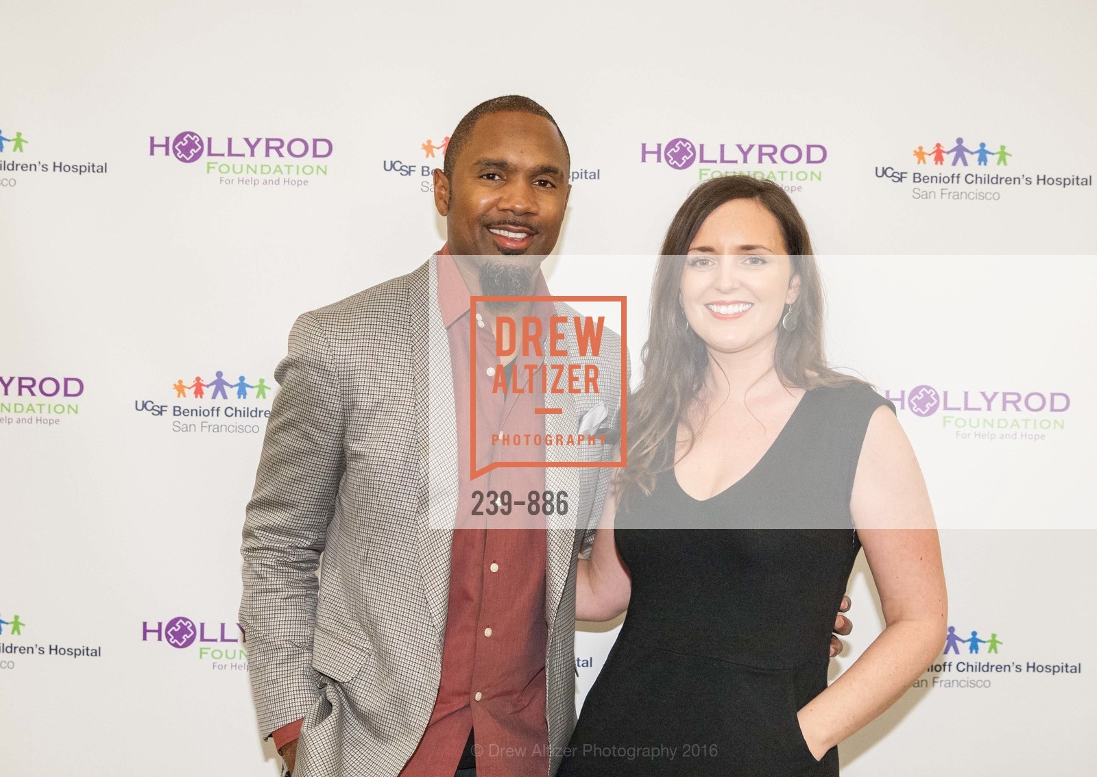 Charles Woodson, Kim Murphy, HollyRod / UCSF Benioff Children's Hospital Cocktail Reception, Oberndorf Auditorium. 1855 4th St, February 5th, 2016, Photo #239-886 Charles Woodson, Kim Murphy, Photo #239-886
