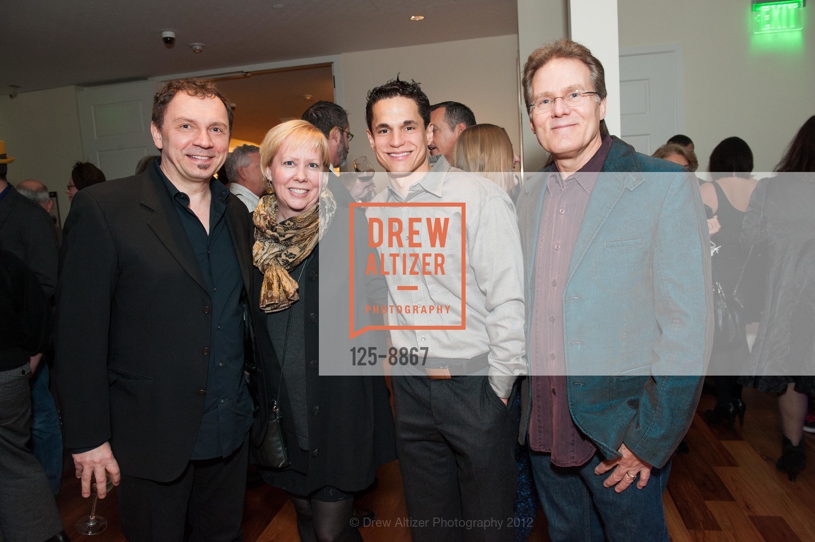 Andreas Deja, Mindy Johnson, Roger Viloria, Snow White VIP Exhibition Opening Reception at WALT DISNEY FAMILY MUSEUM, US, November 13th, 2012, Photo #125-8867 Andreas Deja, Mindy Johnson, Roger Viloria, Photo #125-8867