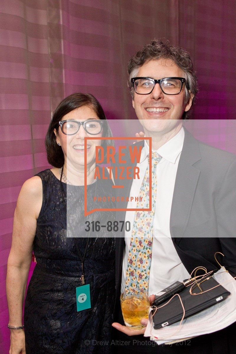 Randi Murray, Ira Glass, An Evening with Ira Glass Benefiting the UCSF Brain Tumor Initiative, US, April 21st, 2012, Photo #316-8870 Randi Murray, Ira Glass, Photo #316-8870