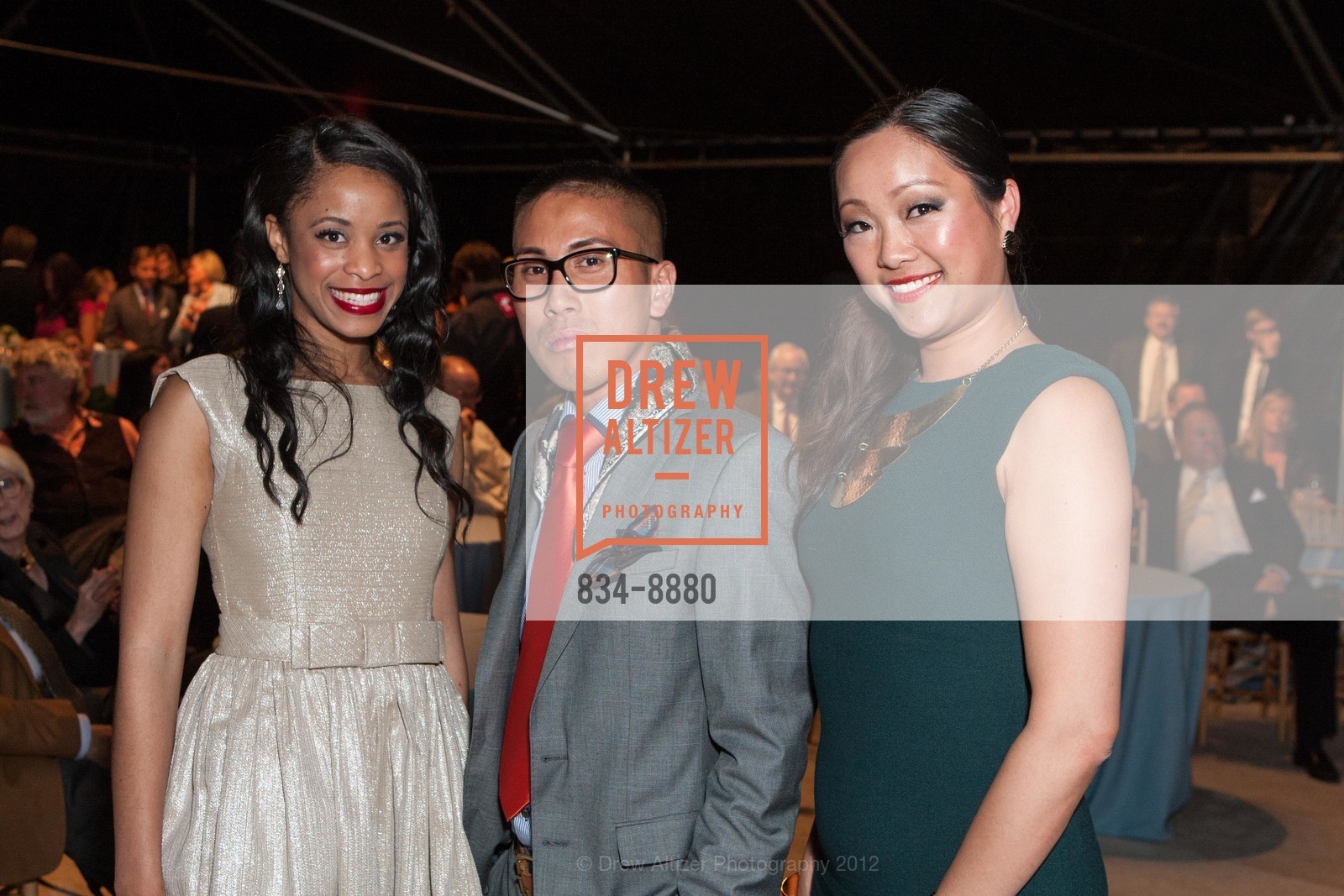 Whitney Robinson, Jonathan Nguyen, Grace Man, The San Francisco Fall Antiques Show, US, October 24th, 2012, Photo #834-8880 Whitney Robinson, Jonathan Nguyen, Grace Man, Photo #834-8880