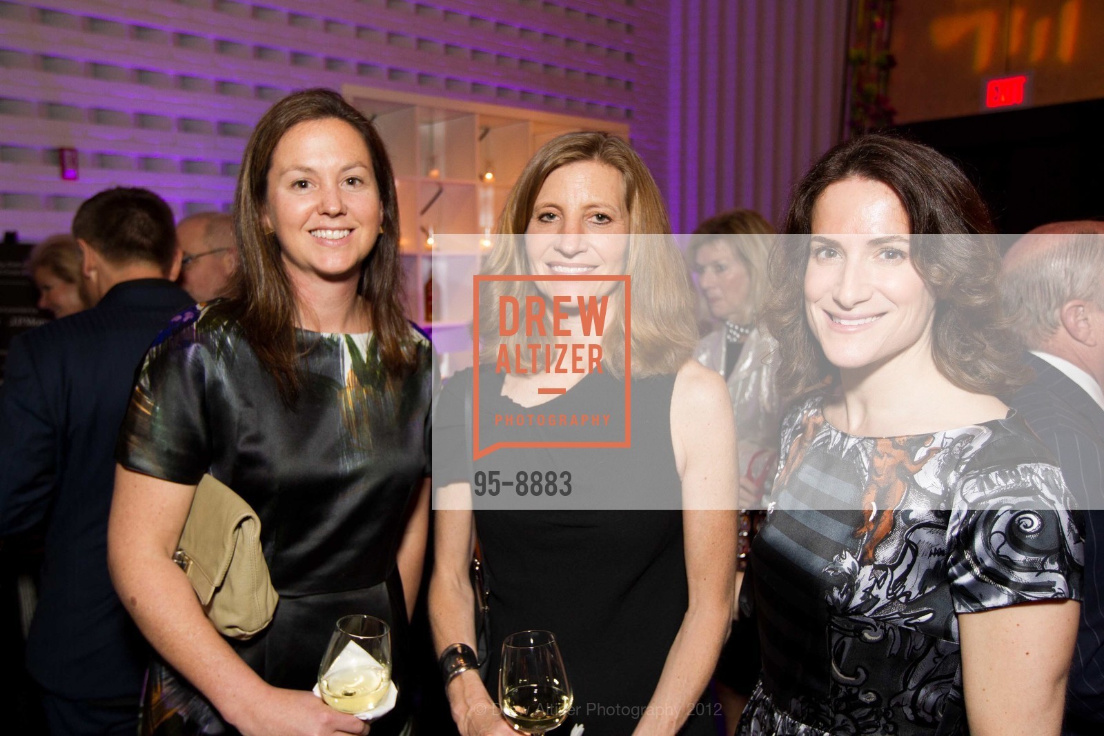 Sarah Shepherd, Laura Nagle, Margot Rosenberg, SFMOMA 2012 Director's Circle Dinner, US, March 28th, 2012, Photo #95-8883 Sarah Shepherd, Laura Nagle, Margot Rosenberg, Photo #95-8883