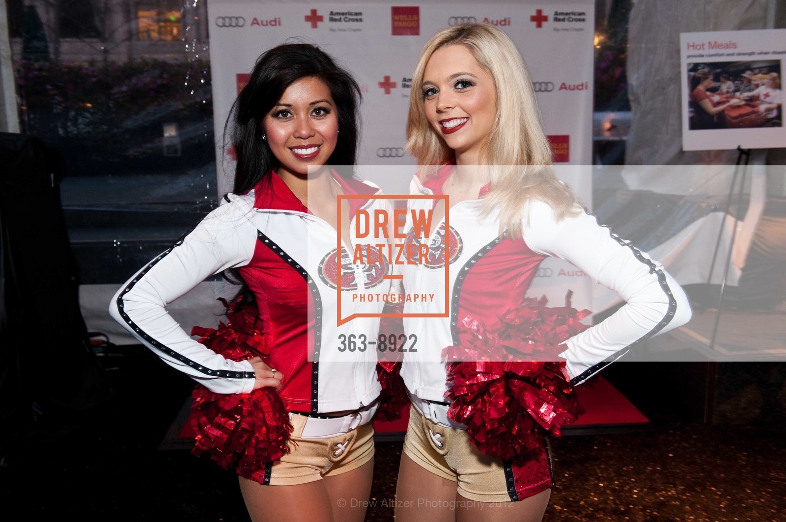 Maria Mateo, Rachel Peterson, 2012 RED CROSS GALA on Union Square, US, March 4th, 2012, Photo #363-8922 Maria Mateo, Rachel Peterson, Photo #363-8922