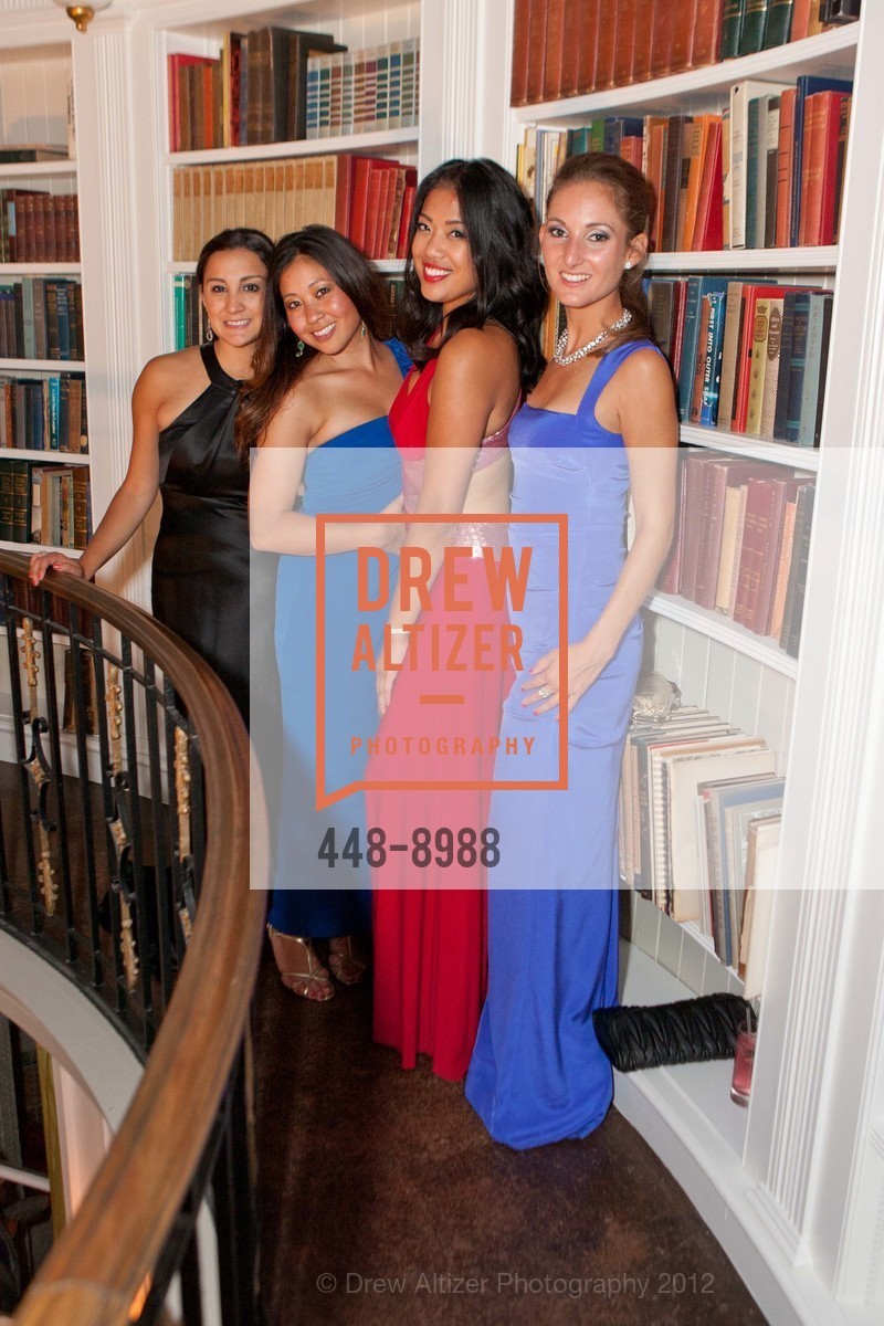Chantel Valerio, Leslie Wong, Naomi Pascanes, Meredith Leach, Photo #448-8988