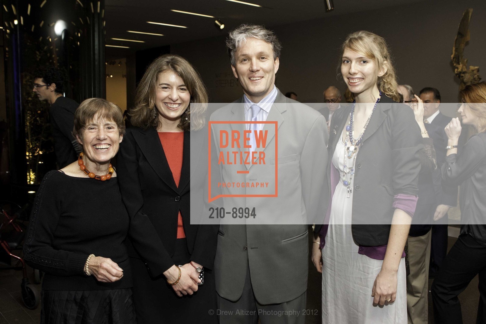 Christine Acker, Emma Acker, Julian Cox, Aurora Selland-Taylor, Stephen De Staebler Exhibition Opening at the DE YOUNG MUSEUM, US, January 26th, 2012, Photo #210-8994 Christine Acker, Emma Acker, Julian Cox, Aurora Selland-Taylor, Photo #210-8994