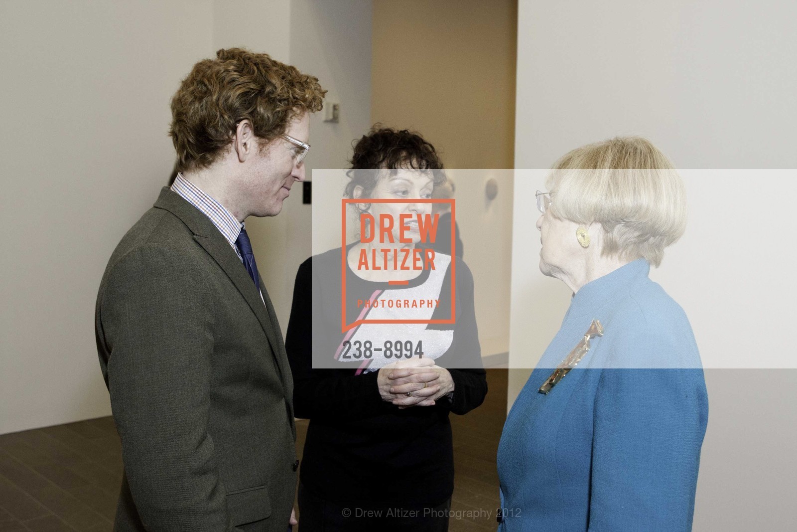 Peter De Staebler, Renee Dreyfus, Dorothy Saxe, Stephen De Staebler Exhibition Opening at the DE YOUNG MUSEUM, US, January 26th, 2012, Photo #238-8994 Peter De Staebler, Renee Dreyfus, Dorothy Saxe, Photo #238-8994