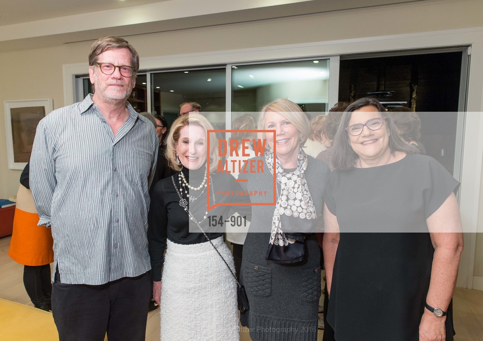 Andy Rappaport, Lorna Meyer Calas, Patricia Fitzpatrick, Deborah Rappaport, California College of the Arts Pre-Gala Benefactor Party in honor of Stanlee Gatti, San Francisco. Private Residence, February 10th, 2016, Photo #154-901 Andy Rappaport, Lorna Meyer Calas, Patricia Fitzpatrick, Deborah Rappaport, Photo #154-901