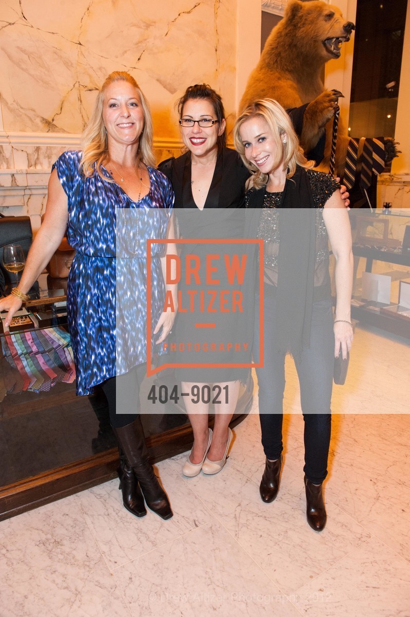 Kerry Malone, Nicole Archer, Leah Stern, Wingtip Flagship Store Grand Opening, US. 550 Montgomery Street, September 27th, 2012, Photo #404-9021 Kerry Malone, Nicole Archer, Leah Stern, Photo #404-9021