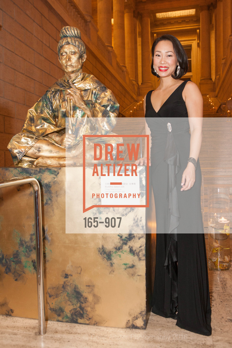 Vicky Tsai, The Asian Art Museum of San Francisco 50th Anniversary Gala, Asian Art Museum. 200 Larkin St, February 11th, 2016, Photo #165-907 Vicky Tsai, Photo #165-907