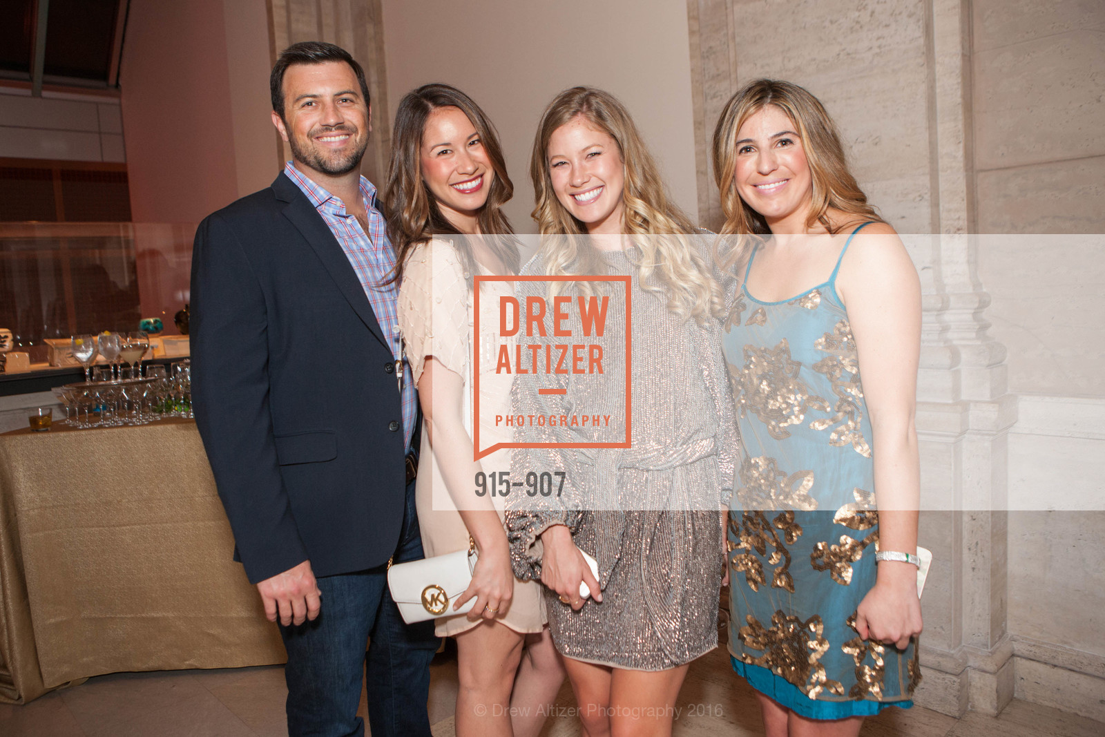 Michael Hennessey, Jeannie Stephens, Jenny Chiuchiarelli, Photo #915-907