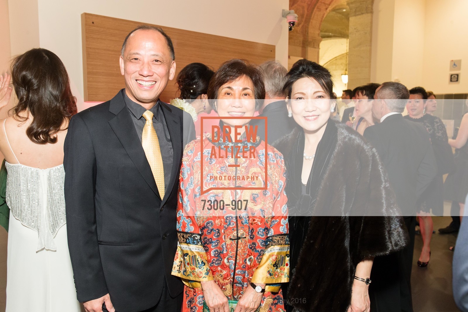 Chong Chen, Jane Chang Tom, Adele Chen, The Asian Art Museum of San Francisco 50th Anniversary Gala, Asian Art Museum. 200 Larkin St, February 11th, 2016, Photo #7300-907 Chong Chen, Jane Chang Tom, Adele Chen, Photo #7300-907