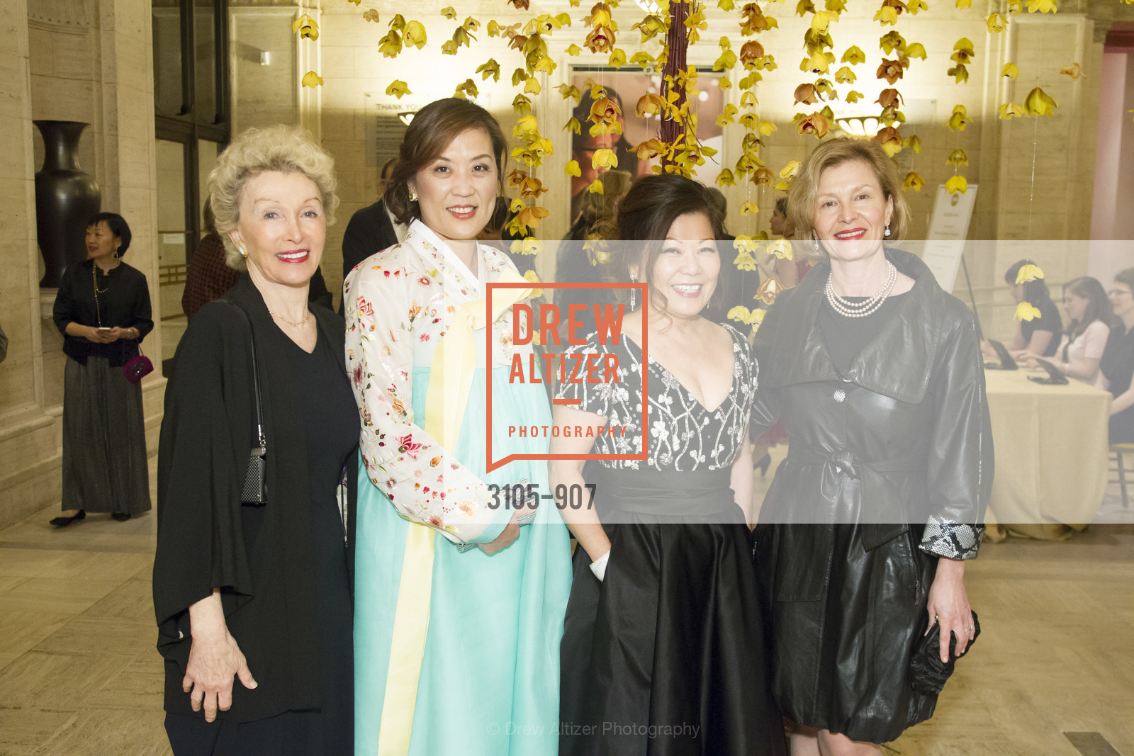 Linda Saraf, Sung Jin Ingriselli, Nanci Nishimura, Kathy Gregory, The Asian Art Museum of San Francisco 50th Anniversary Gala, Asian Art Museum. 200 Larkin St, Photo #3105-907 Linda Saraf, Sung Jin Ingriselli, Nanci Nishimura, Kathy Gregory, Photo #3105-907