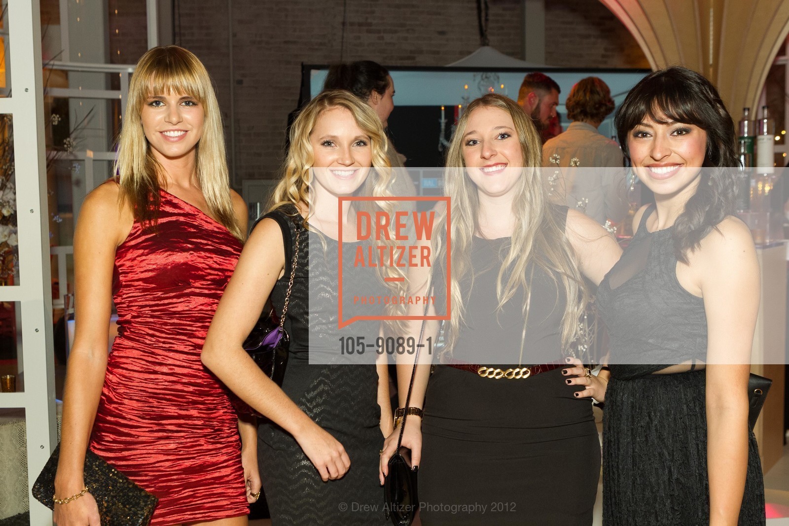 Rebecca Waldern, Krista Barry, Brooke Spreckman, Gabriela ?, DIFFA'S DINING BY DESIGN Table Hop & Taste, US, November 14th, 2012, Photo #105-9089-1 Rebecca Waldern, Krista Barry, Brooke Spreckman, Gabriela ?, Photo #105-9089-1