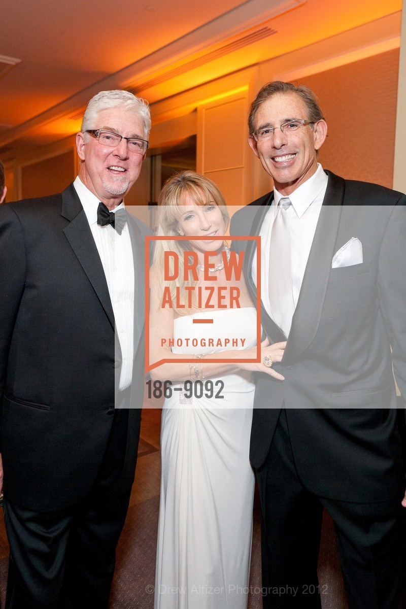 Mike Krukow, Teresa Trobbe, Scott Trobbe, BEYOND BALLET - Smuin Ballet 2012 Gala, US, January 28th, 2012, Photo #186-9092 Mike Krukow, Teresa Trobbe, Scott Trobbe, Photo #186-9092