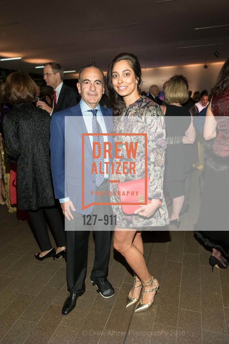Michael Wornick, Salma Khan, Heart to Heart, de Young Museum. 50 Hagiwara Tea Garden Dr, San Francisco, CA 94118, February 13th, 2016, Photo #127-911 Michael Wornick, Salma Khan, Photo #127-911
