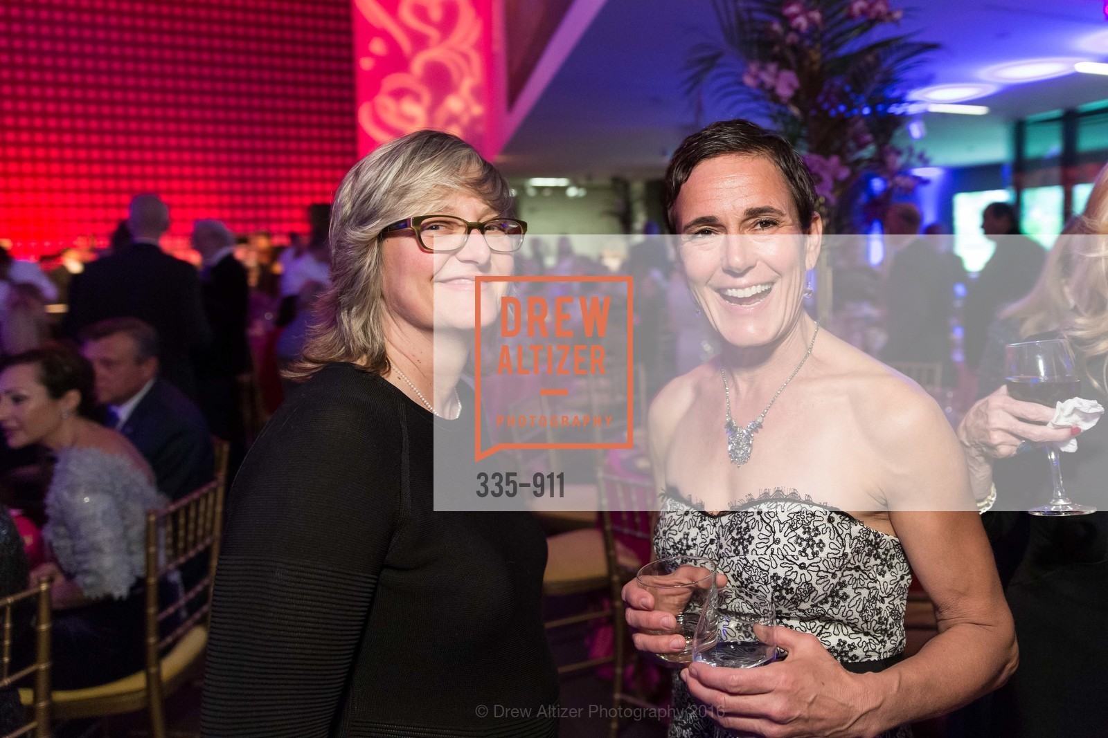 Rachel Herbert, Laurie Deikel, Heart to Heart, de Young Museum. 50 Hagiwara Tea Garden Dr, San Francisco, CA 94118, February 13th, 2016, Photo #335-911 Rachel Herbert, Laurie Deikel, Photo #335-911