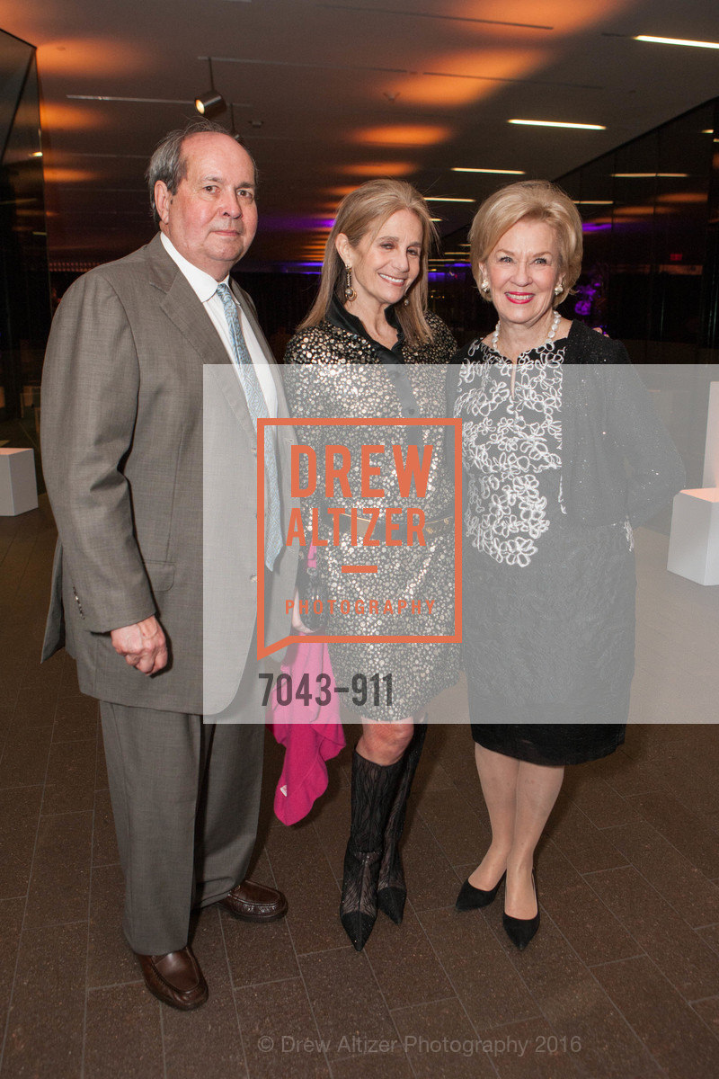 Bill Bussey, Cynthia Bussey, Laurie Firestone, Photo #7043-911