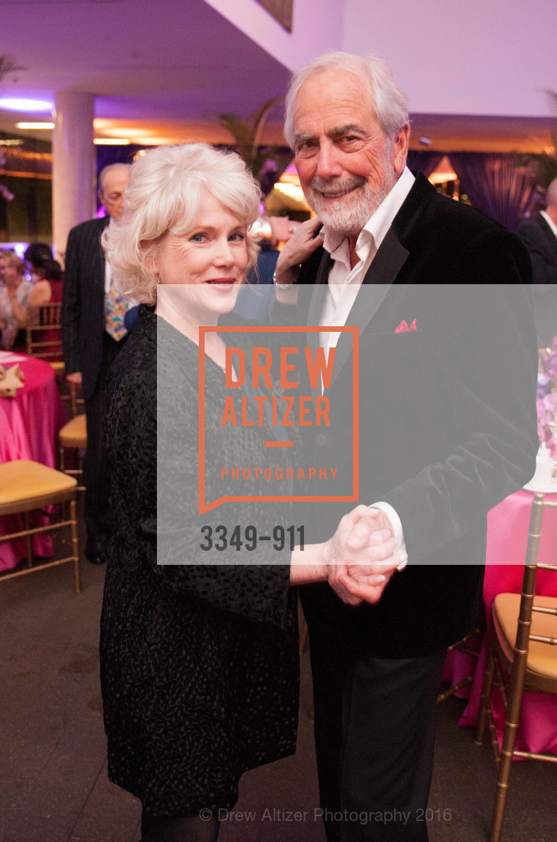 Julia Duffy, Jerry Lacy, Photo #3349-911