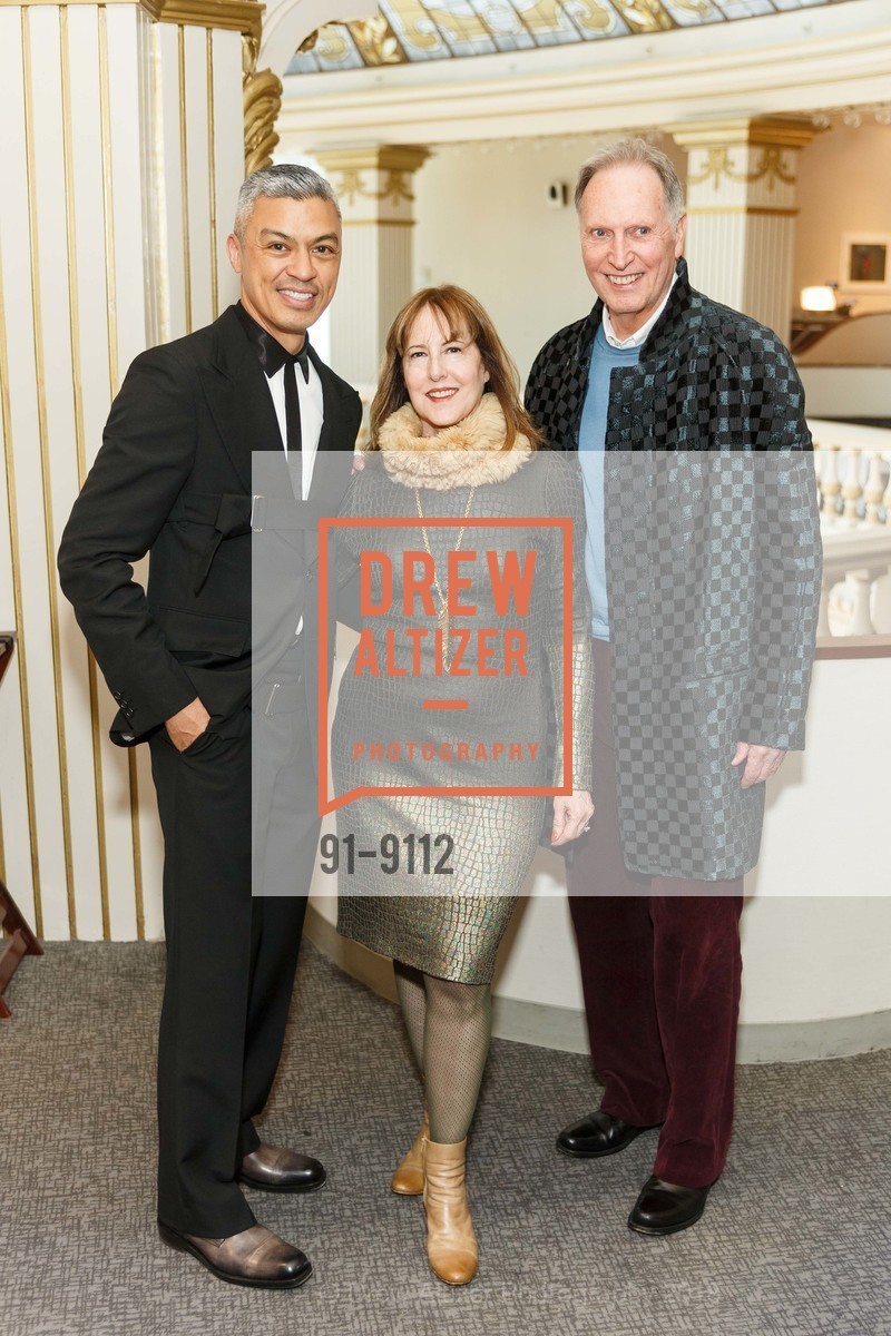 Ted Bolivar, Maureen Knoll, Jim Knoll, Joseph Altuzarra Personal Appearance at Neiman Marcus, Neiman Marcus, The Rotunda. 150 Stockton Street, March 22nd, 2018, Photo #91-9112 Ted Bolivar, Maureen Knoll, Jim Knoll, Photo #91-9112