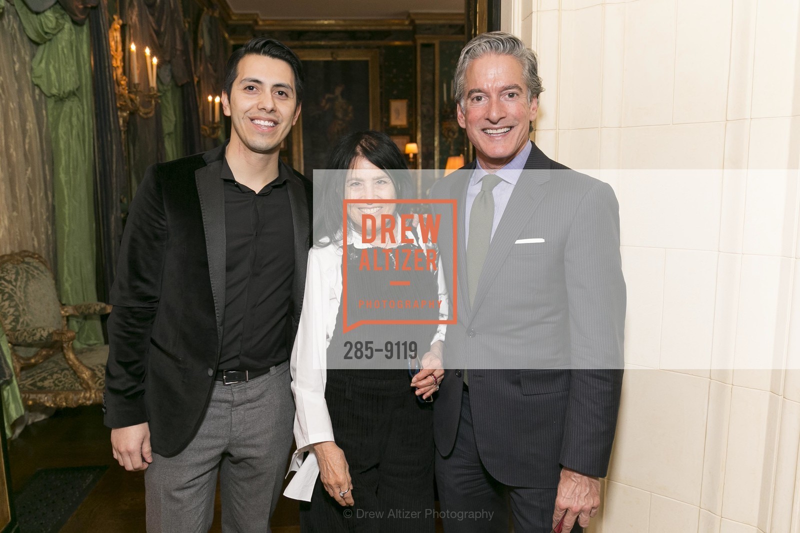 Carlos Roca, Margie Rogerson, David Diaz, The Glogau Teddy Bear Rescue Fund's Snuggly Soiree, Private Residence, Photo #285-9119 Carlos Roca, Margie Rogerson, David Diaz, Photo #285-9119