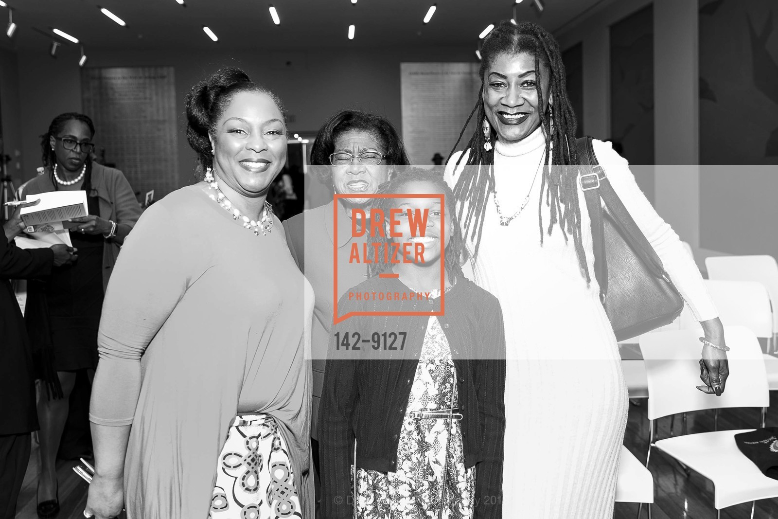 April Wright-Hickerson, Belva Davis, Sterling Davis, All the Women in My Family Sing Book Party at the De Young, De Young Museum. 50 Hagiwara Tea Garden Drive, March 25th, 2018, Photo #142-9127 April Wright-Hickerson, Belva Davis, Sterling Davis, Photo #142-9127