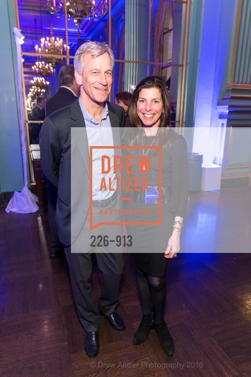 David Whitlock, Susan Swig, SFMOMA Conversations and Cocktails, San Francisco War Memorial & Performing Arts Center. 401 Van Ness Ave #110, San Francisco, CA 94102, February 17th, 2016, Photo #226-913 David Whitlock, Susan Swig, Photo #226-913