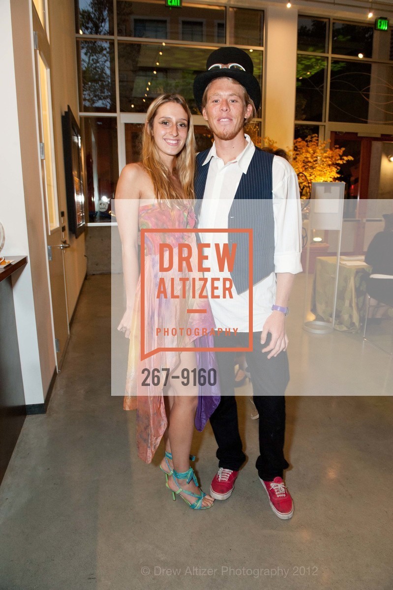 Sasha Curtis, Coleman Buckley, Photo #267-9160