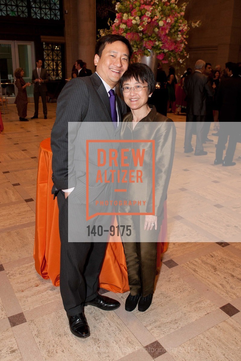 Frank Wu, Carol Izumi, ASIAN ART CONTEMPORARY GALA: Phantoms of Asla Gala, US, May 16th, 2012, Photo #140-9175 Frank Wu, Carol Izumi, Photo #140-9175
