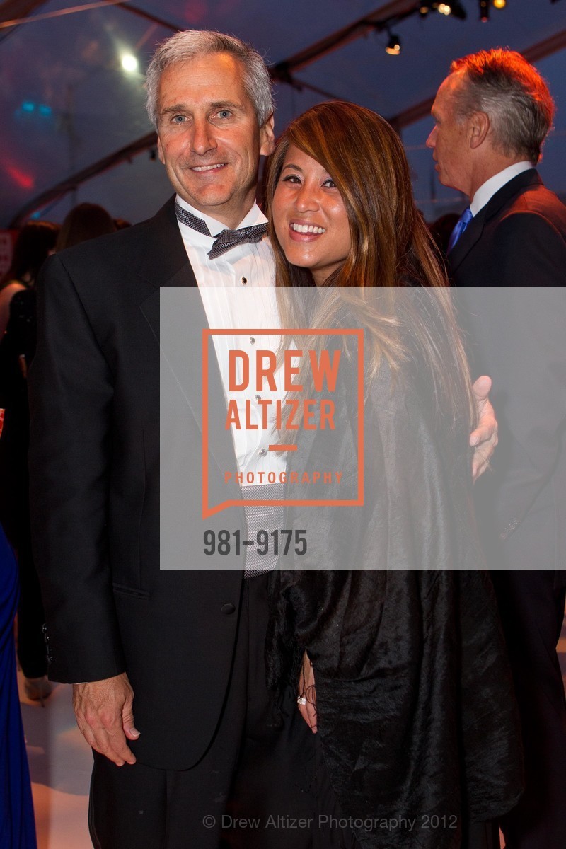 Chuck Michaels, Michelle Yee, ASIAN ART CONTEMPORARY GALA: Phantoms of Asla Gala, US, May 16th, 2012, Photo #981-9175 Chuck Michaels, Michelle Yee, Photo #981-9175