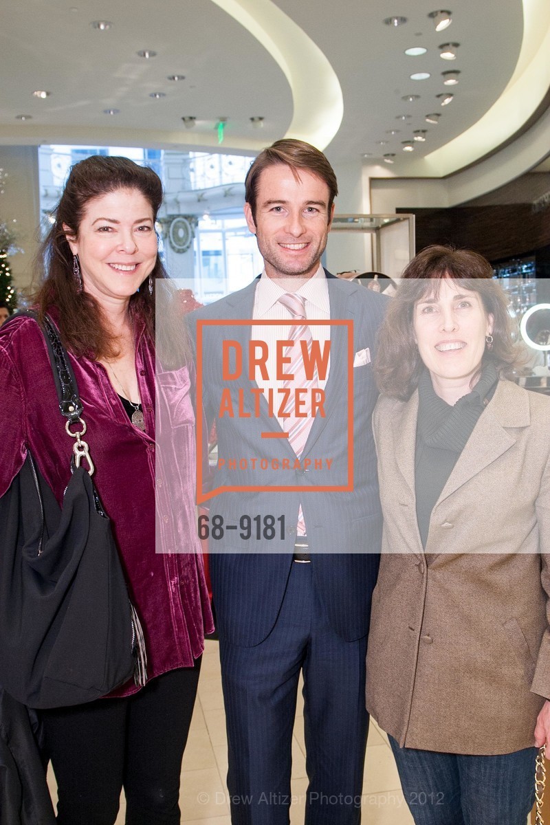 Susan Edelman, Thomas Saujet, Erwin Creed Makes Personal Appearance at NEIMAN MARCUS, US, November 17th, 2012, Photo #68-9181 Susan Edelman, Thomas Saujet, Photo #68-9181
