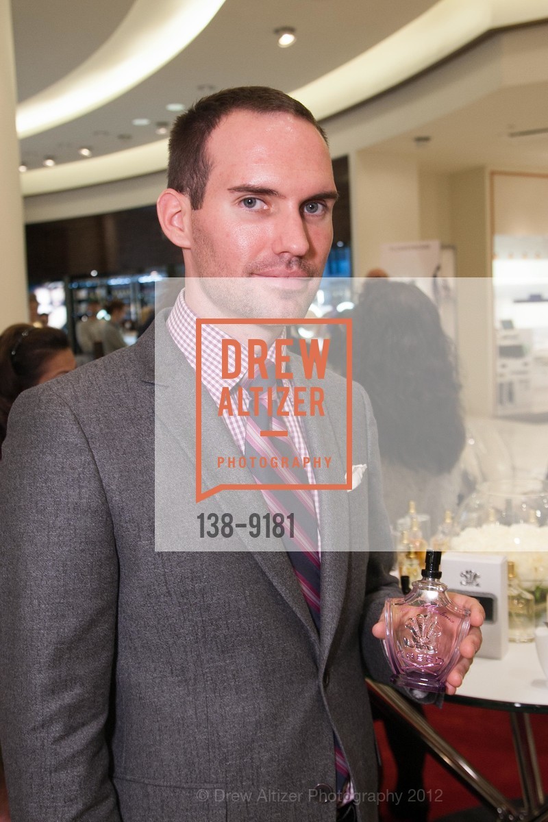 Ryan McCauley, Erwin Creed Makes Personal Appearance at NEIMAN MARCUS, US, November 17th, 2012, Photo #138-9181 Ryan McCauley, Photo #138-9181