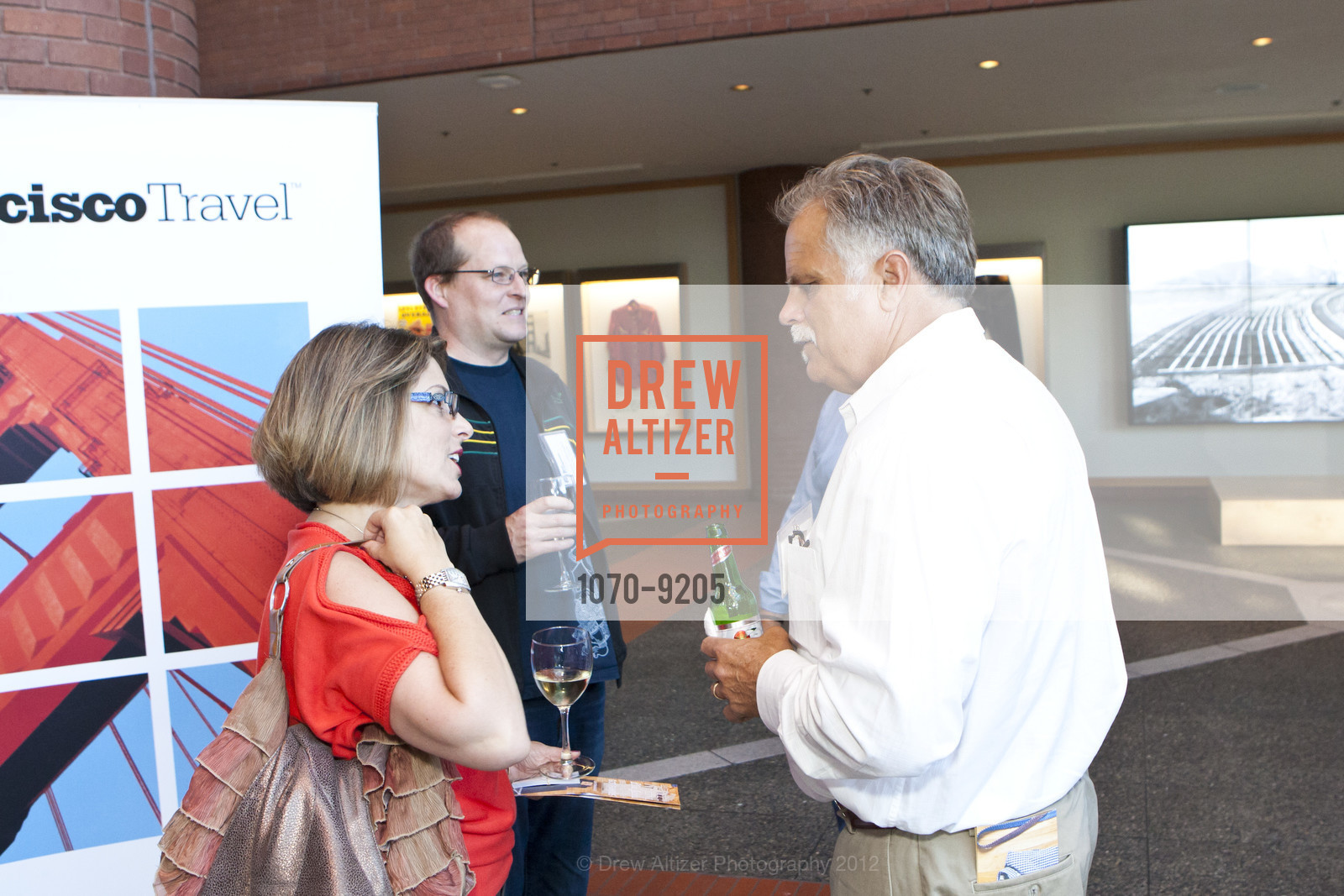 Lauren Fahrer, John Fern, LEVI STRAUSS & CO Sponsors San Francisco Travel Partner Business Exchange, US, June 26th, 2012, Photo #1070-9205 Lauren Fahrer, John Fern, Photo #1070-9205