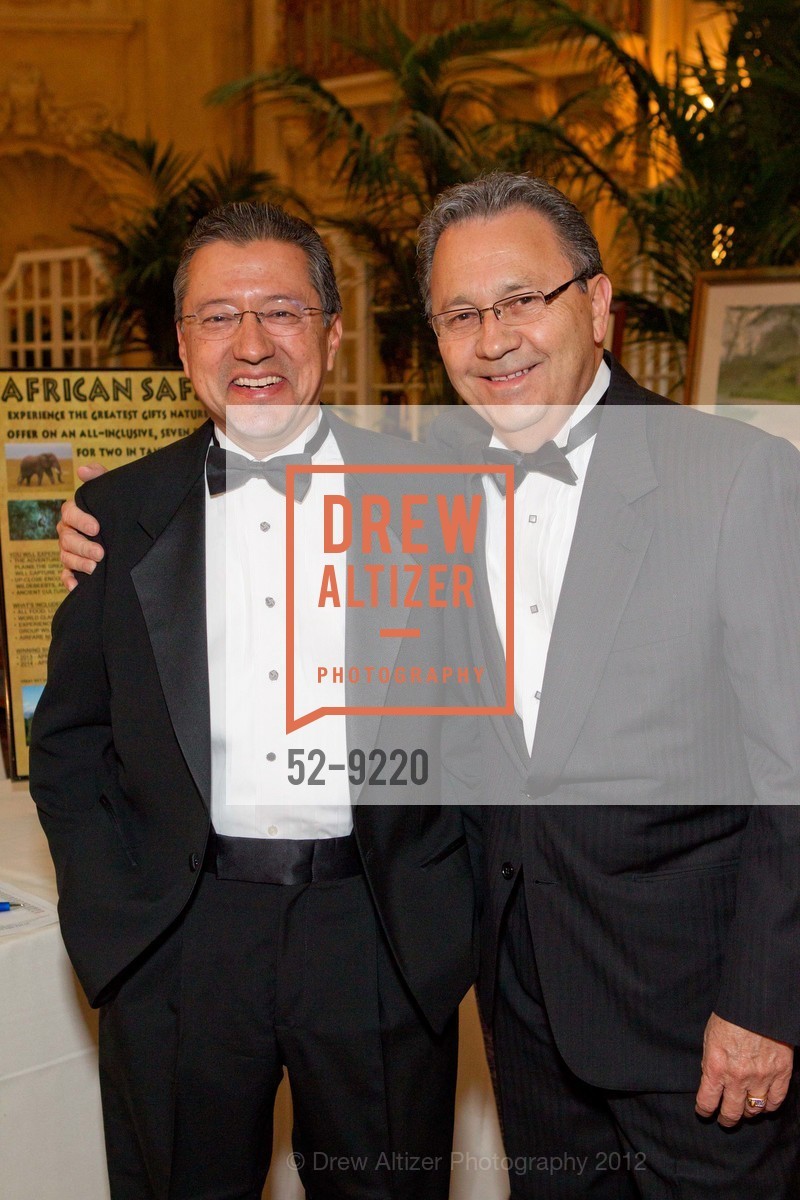 Sam Ynzunza, Art Gastelum, 7TH Annual Gala for the MUSEUM OF AFRICAN DIASPORA (MoAD), US, October 27th, 2012, Photo #52-9220 Sam Ynzunza, Art Gastelum, Photo #52-9220
