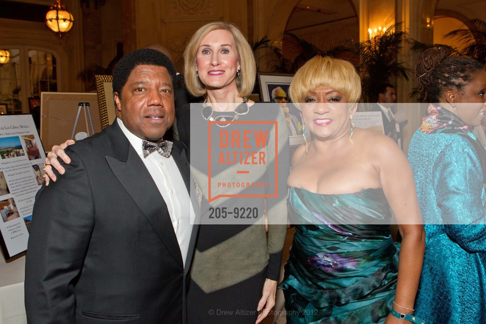 Lloyd Dean, Suzanne Dean, Brenda Wright, Photo #205-9220