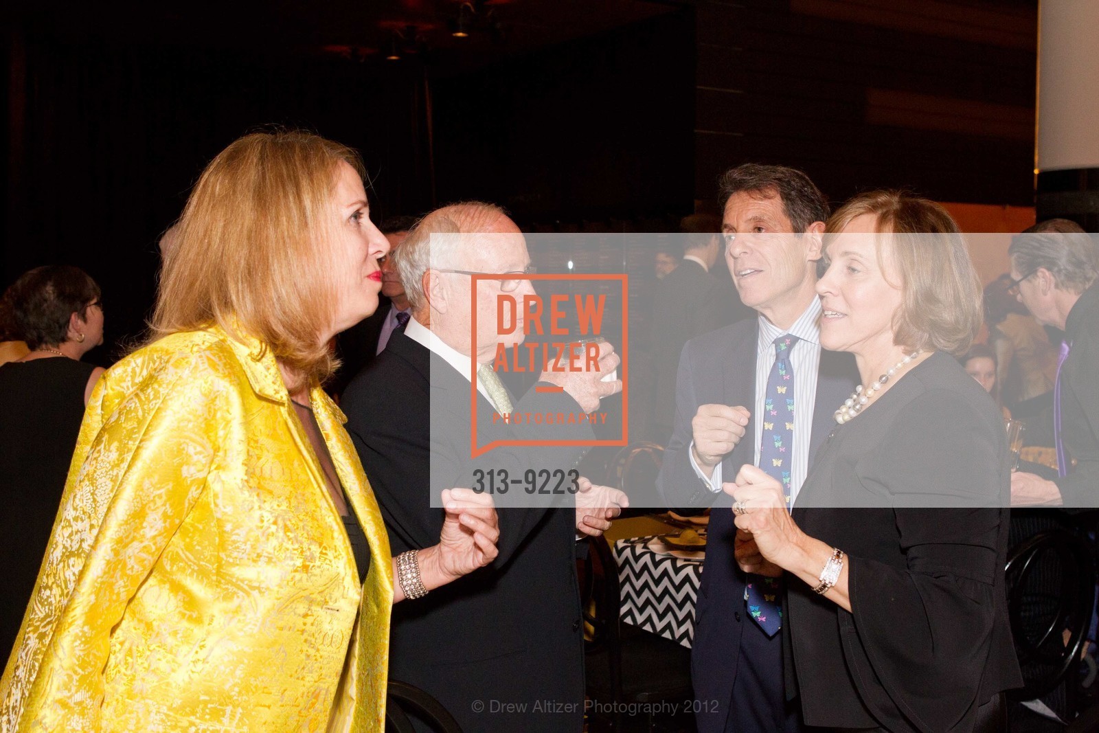 Lisa Miller, Harold Zlot, Steve Vermut, Barbara Vermut, SFMOMA Director's Circle, US, March 28th, 2012, Photo #313-9223 Lisa Miller, Harold Zlot, Steve Vermut, Barbara Vermut, Photo #313-9223
