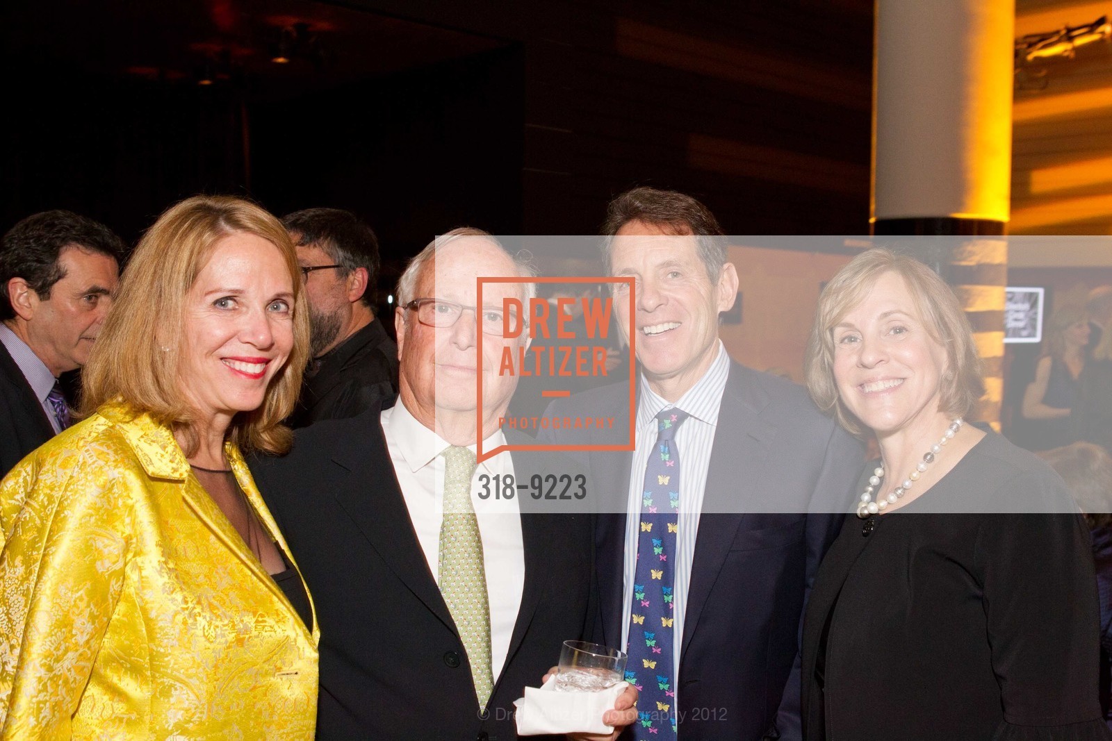 Lisa Miller, Harold Zlot, Steve Vermut, Barbara Vermut, SFMOMA Director's Circle, US, March 28th, 2012, Photo #318-9223 Lisa Miller, Harold Zlot, Steve Vermut, Barbara Vermut, Photo #318-9223