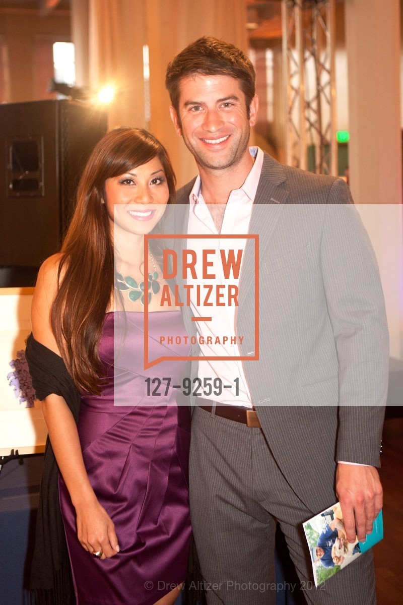 Mai Leduc, Jason Langhoff, THE HUMANE SOCIETY OF THE UNITED STATES Presents To the Rescue! Saving Animal Lives San Francisco, Terra Gallery. 511 Harrison Street, September 29th, 2012, Photo #127-9259-1 Mai Leduc, Jason Langhoff, Photo #127-9259-1