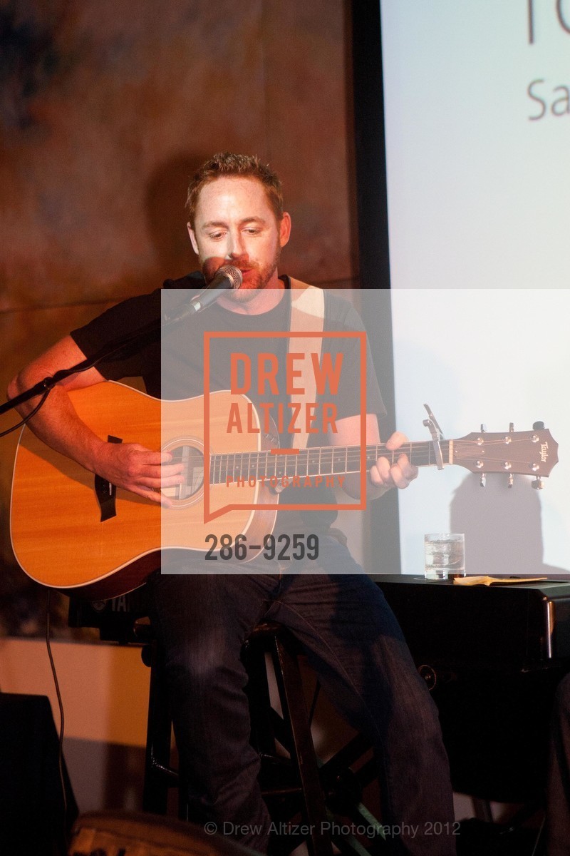 Performance By Scott Grimes, Photo #286-9259