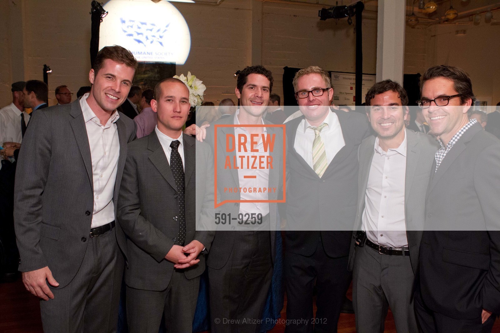 Peter Denny, Charles Bello, Will Harvey, Michael Yanakakis, Robert Pinnix, THE HUMANE SOCIETY OF THE UNITED STATES Presents To the Rescue! Saving Animal Lives San Francisco, Terra Gallery. 511 Harrison Street, September 29th, 2012, Photo #591-9259 Peter Denny, Charles Bello, Will Harvey, Michael Yanakakis, Robert Pinnix, Photo #591-9259